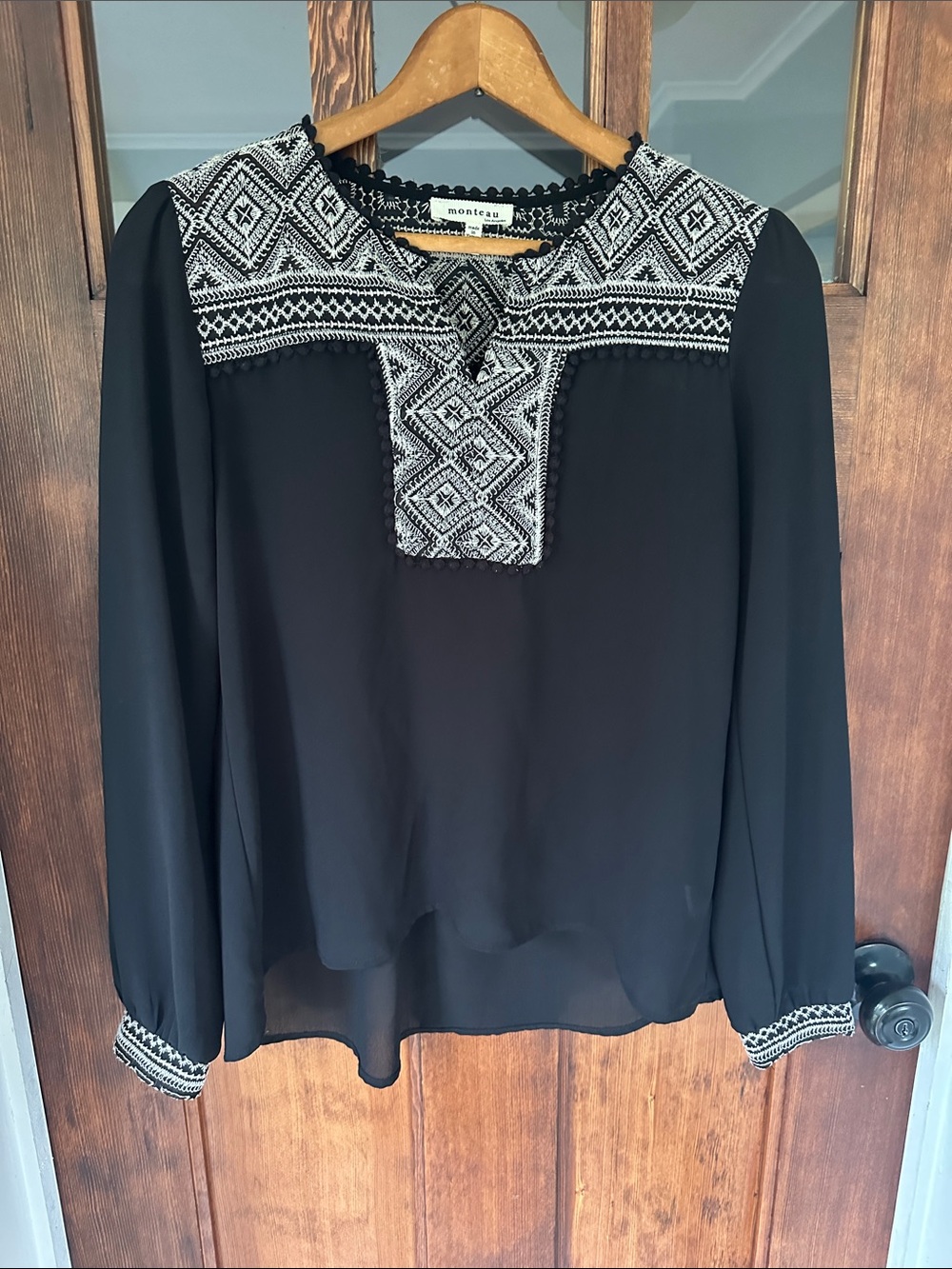 Monteau Los Angeles Black Embroidered Peasant Blouse Pom Pom Boho Size S